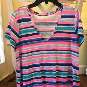 Lilly Pulitzer Etta’s-neck  tee